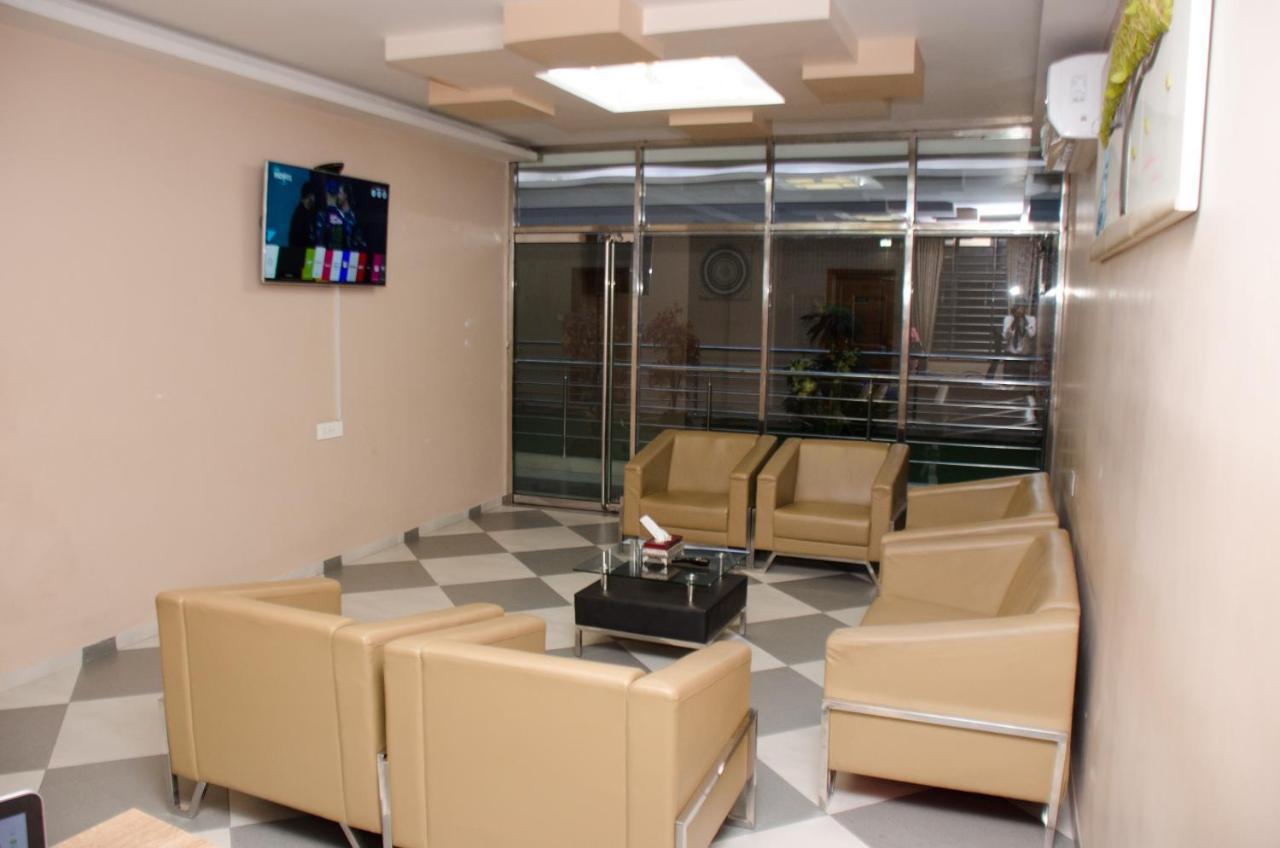 Hotel Platinum Kinshasa Bagian luar foto