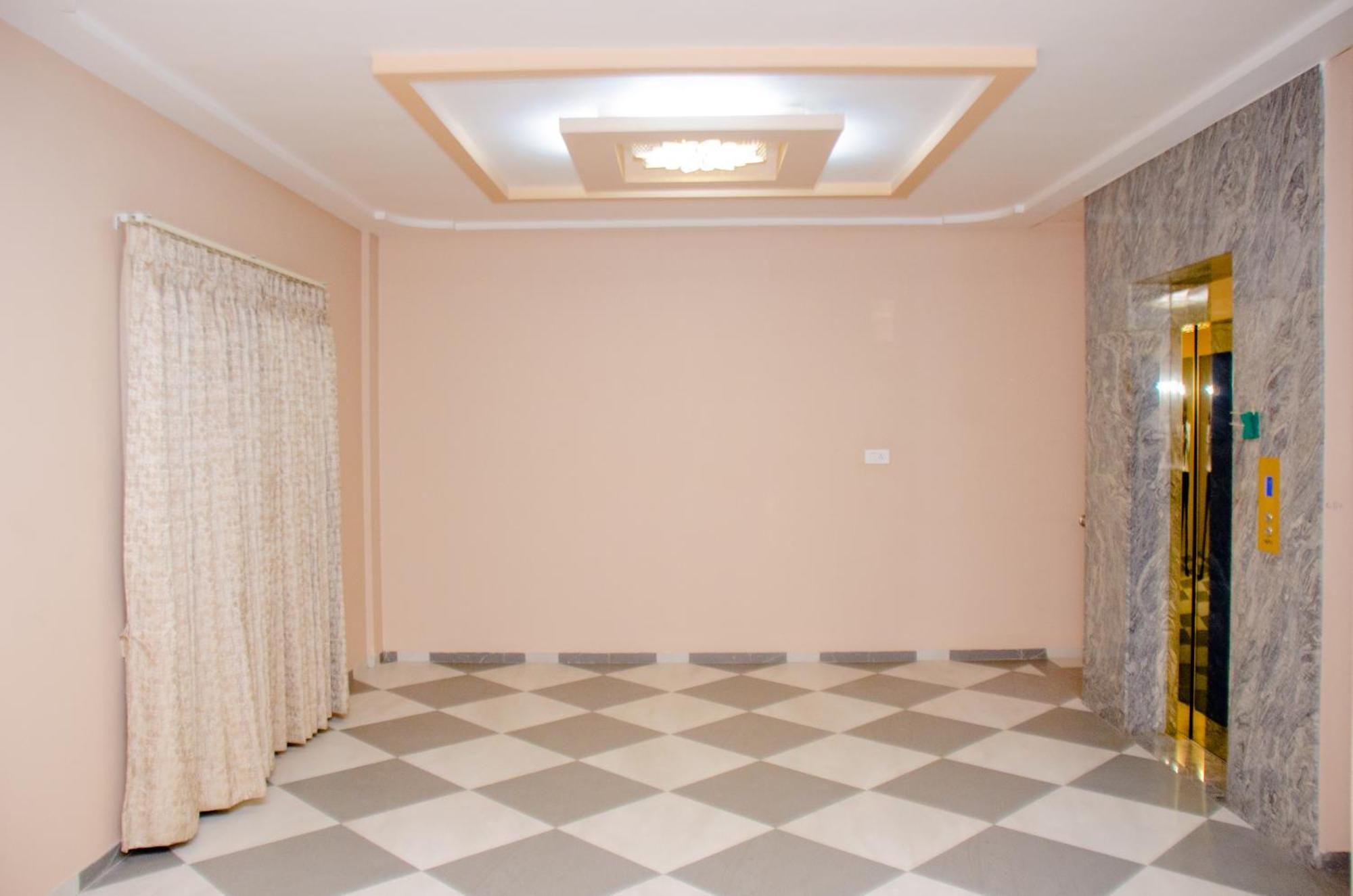 Hotel Platinum Kinshasa Bagian luar foto