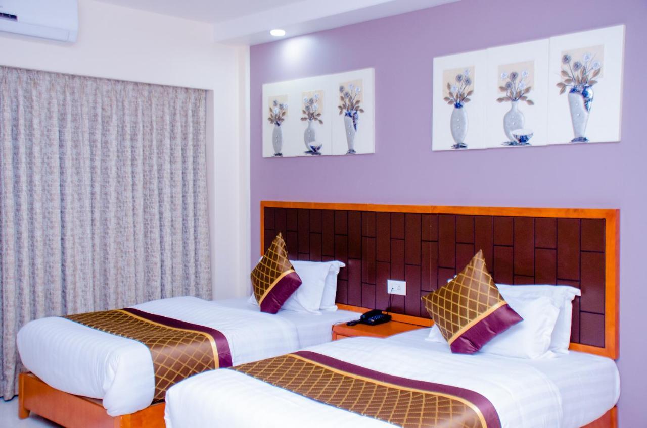 Hotel Platinum Kinshasa Bagian luar foto