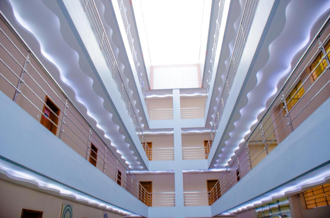 Hotel Platinum Kinshasa Bagian luar foto