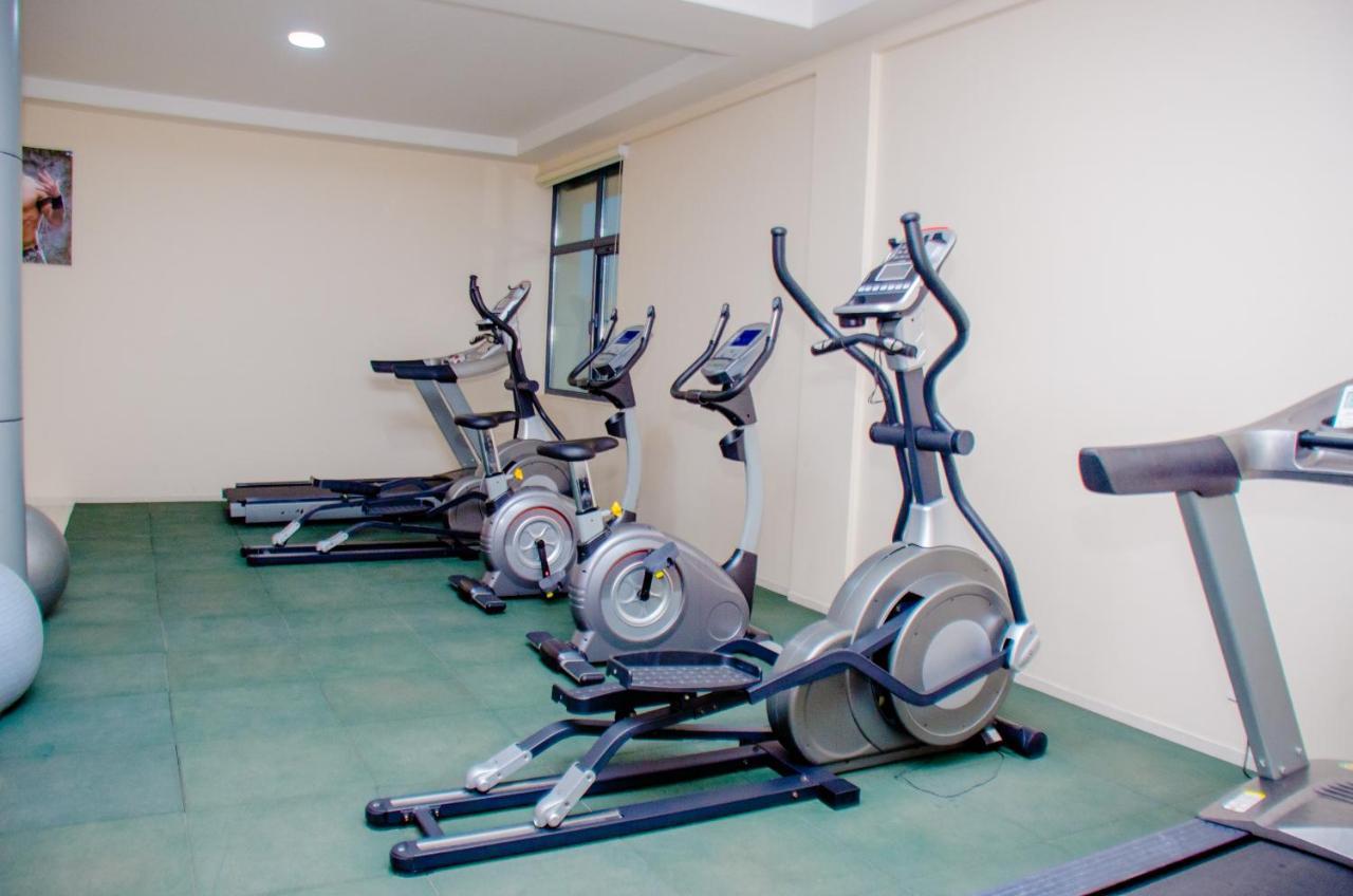 Hotel Platinum Kinshasa Bagian luar foto